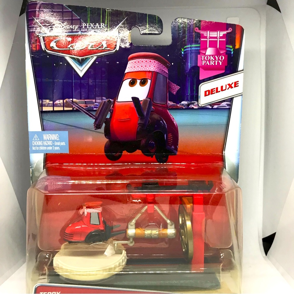 Disney Pixar Cars Terry Gong Tokyo party Deluxe Mattel NEW 3+